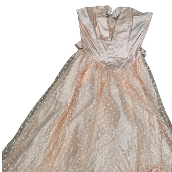 Vintage Steppin’ Out Satin & Lace Strapless Party Dress - Picture 6 of 9